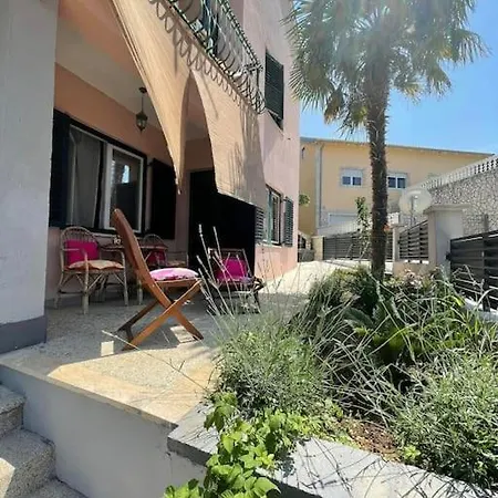 Sage, 2+1. Maslenica, Zadar Maslenica
